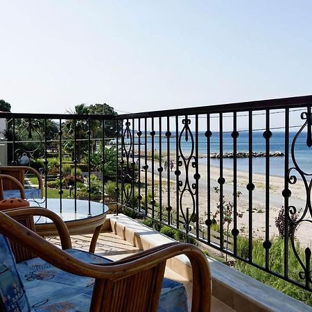 Lemon Beach Front Apartment, Nikiti Exteriér fotografie